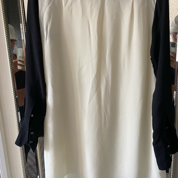 Melissa Webb blouse - Picture 2 of 3